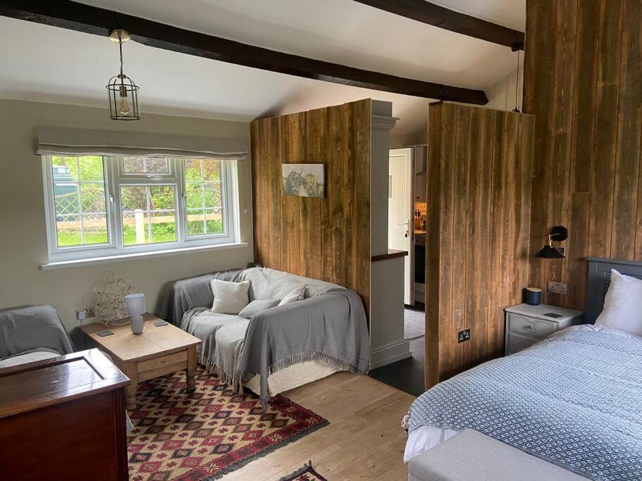 Couples Getaway, With Mountain Views/Dog Friendly Villa Crickhowell Luaran gambar